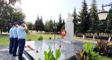 Azərbaycan Ordusunda Silahlı Qüvvələr Günü münasibətilə silsilə tədbirlər keçirilib
