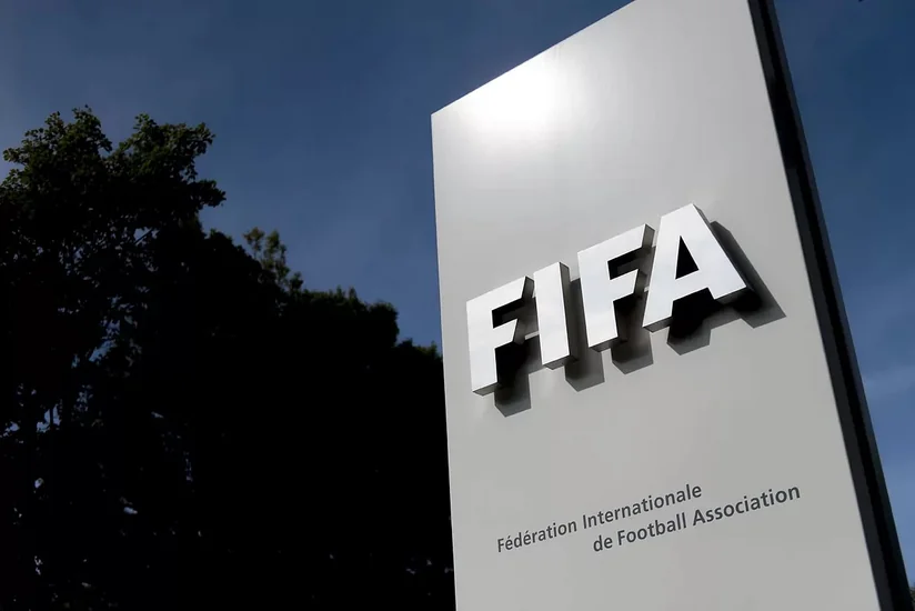 Нидерландский фонд намерен подать в суд на FIFA из-за трансферных правил