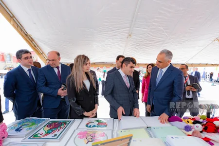 Naxçıvanda təşkil olunan festivalda 70 minə yaxın kitab sərgilənir