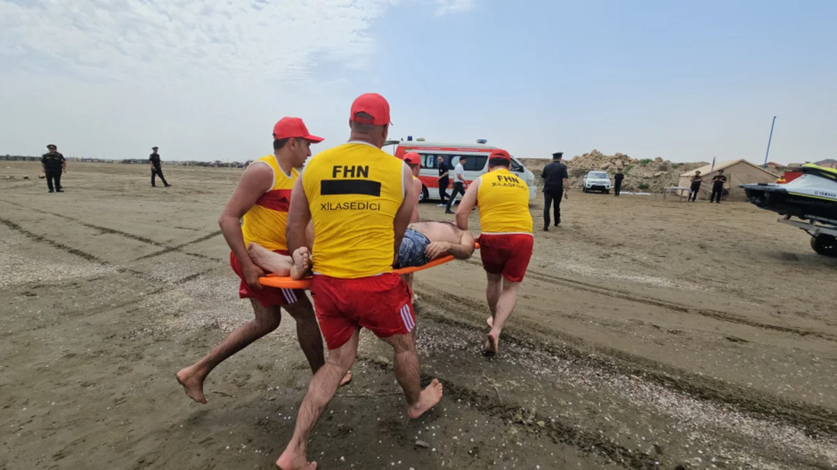 FHN Xəzər dənizində təlim keçirib