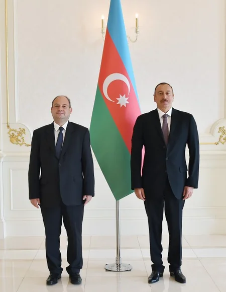 Prezident İlham Əliyev Belçikanın Azərbaycanda yeni təyin olunan səfirinin etimadnaməsini qəbul edib