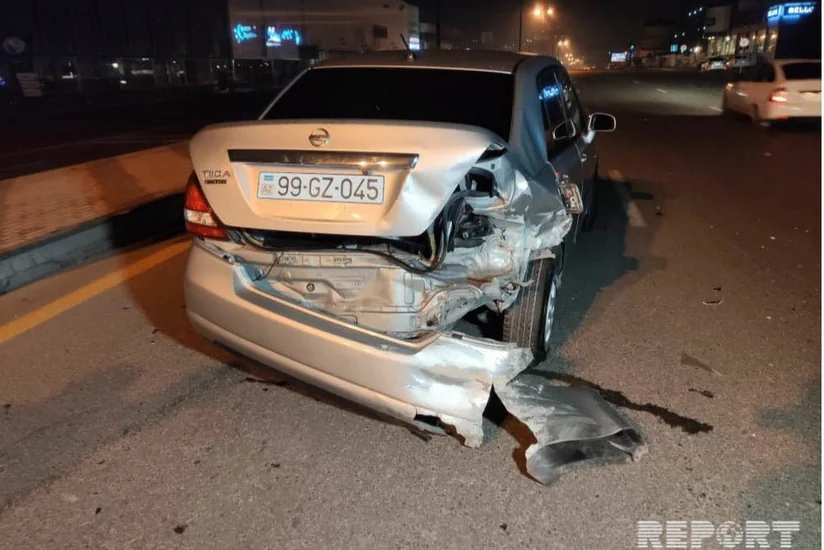 Babək prospektində yol qəzası olub - FOTO - VİDEO - YENİLƏNİB