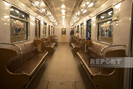 Bakı metrosunda retro vaqonların növbəti nümayişinə başlanılıb