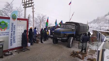 Bu gün Xankəndi-Laçın yolunda sülhməramlıların 43 avtomobili maneəsiz keçib - VİDEO - YENİLƏNİB-7