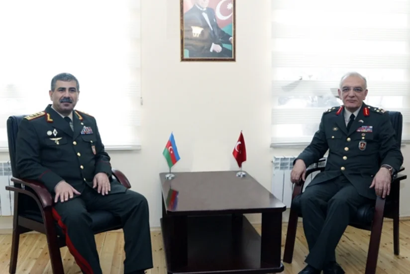 ​Zakir Həsənov Türkiyə Silahlı Qüvvələrinin tibb komandanı ilə görüşüb