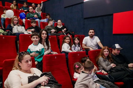 CinemaPlus Bakıxanov Mall-da uşaqlar üçün bayram şənliyi keçirib