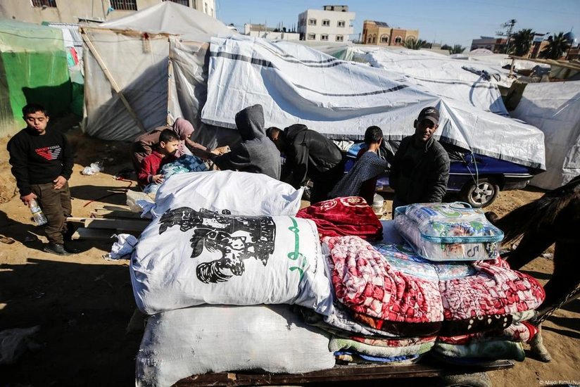 Qəzzada avqustun əvvəlindən 250 min insan yaşayış yerini tərk edib