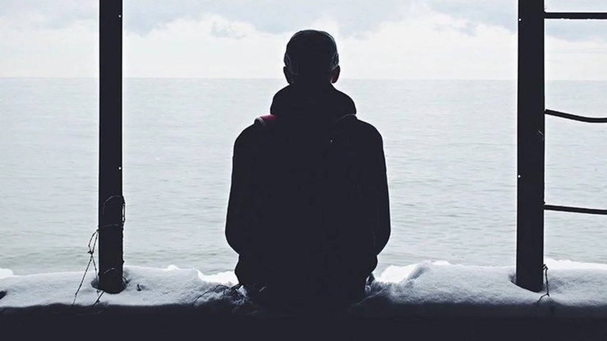 Loneliness harms body in same way as prolonged fasting