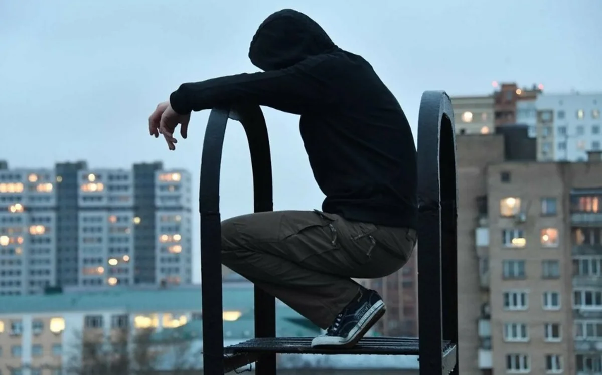 Gəncədə intihara cəhdin qarşısı alındı