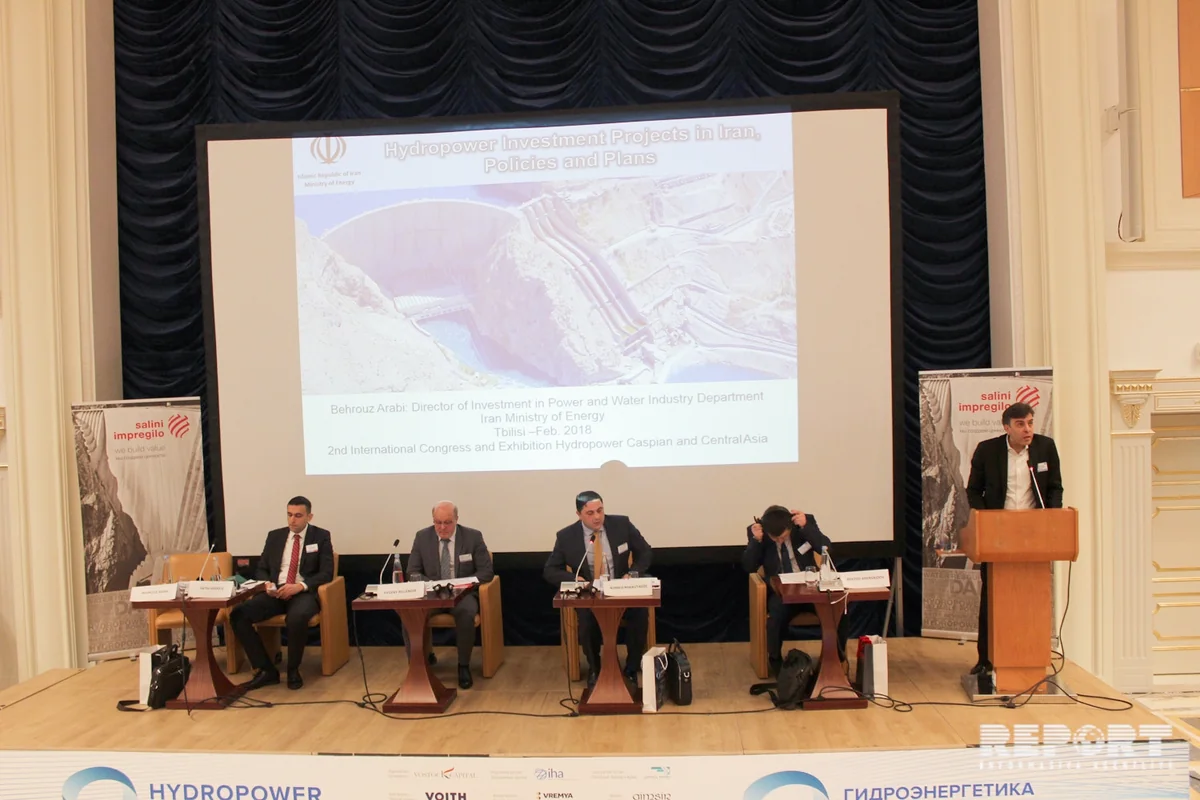 Azərbaycan Tbilisidə keçirilən enerji konfransında iştirak edir