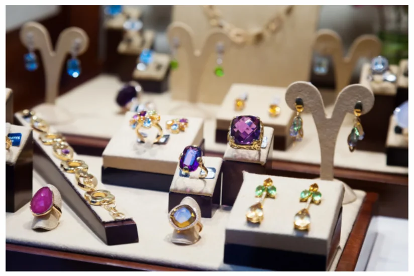 Qiymətli daşlardan hazırlanan məmulatların alqı-satqısı nağdsız həyata keçiriləcək