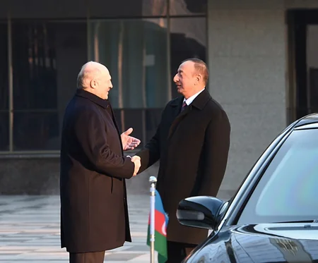 Belarusda Azərbaycan Prezidenti İlham Əliyevin rəsmi qarşılanma mərasimi keçirilib
