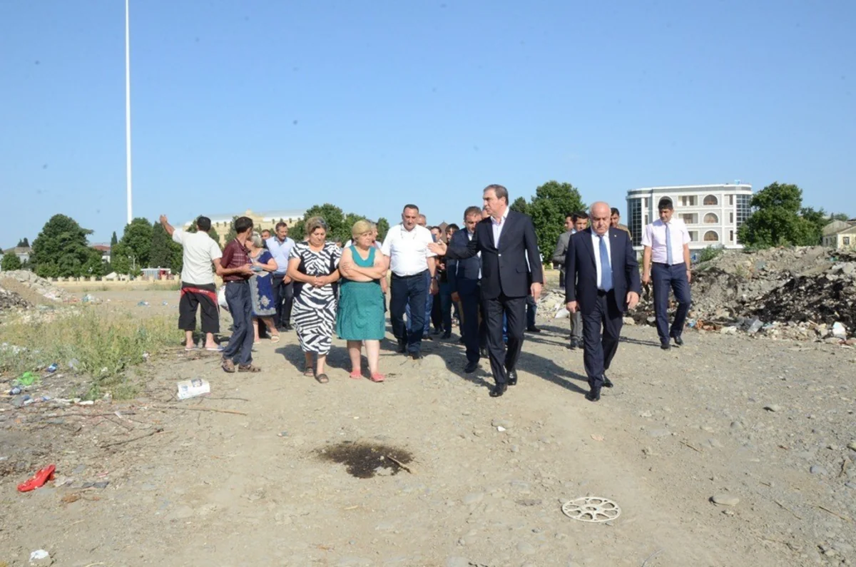 Prezident Administrasiyasının sektor müdiri Gəncədə sakinlərlə görüşüb