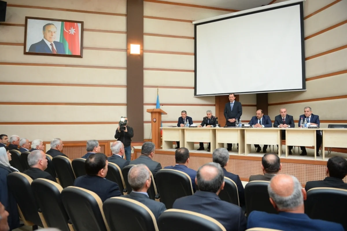 Lənkəranın icra başçısı sahibkarlarla görüşüb