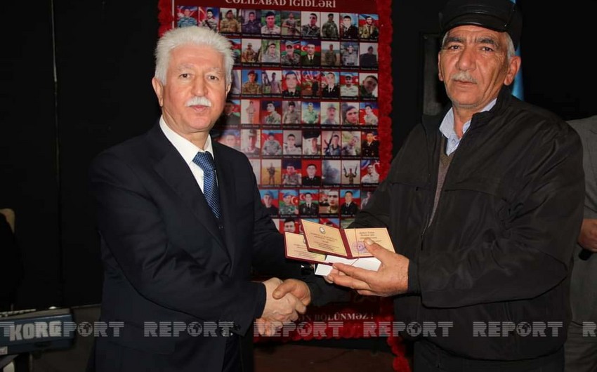 Cəlilabadda şəhid ailələrinə, qazilərə orden və medallar təqdim olunub