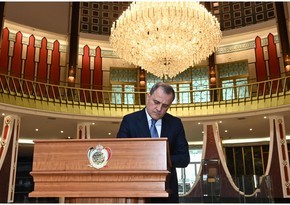 Jeyhun Bayramov visits Al-Salam Palace Museum in Kuwait