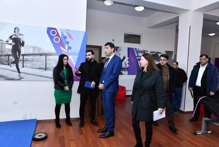 Nazir Bakının kənd və qəsəbələrində bir sıra idman mərkəzlərinə baxış keçirib