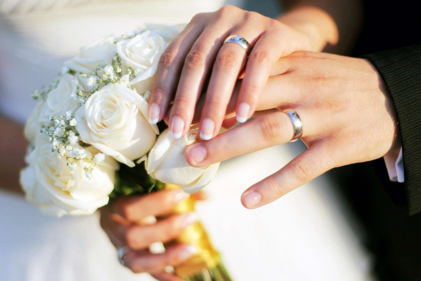 Azerbaijan records 10,334 marriages and 3,704 divorces