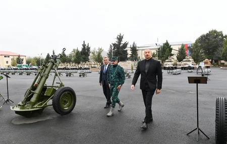 Prezident Cəbrayılda DSX-nin yeni hərbi hissə kompleksinin açılışında iştirak edib