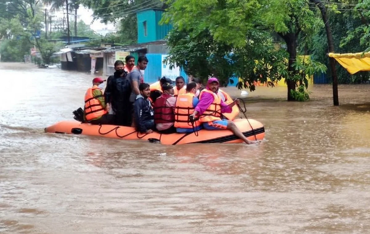 Over 40 people killed in India flash floods