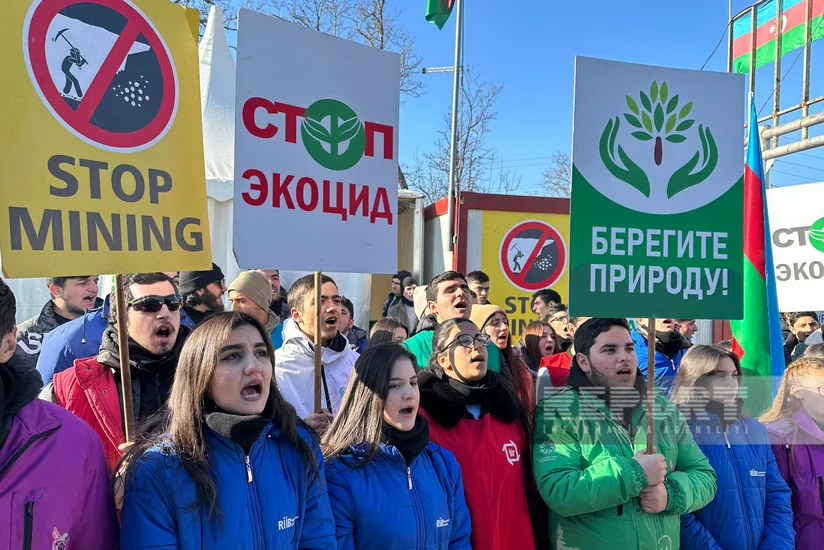 Акция на дороге Ханкенди-Лачын: Протестующие требуют положить конец экотеррору