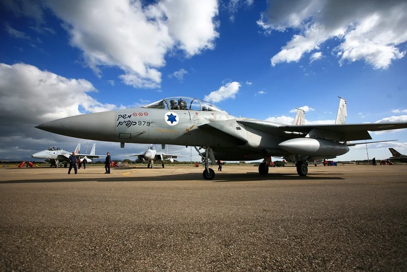 İsrailin Qəzzaya endirdiyi hava zərbələri nəticəsində iki fələstinli ölüb