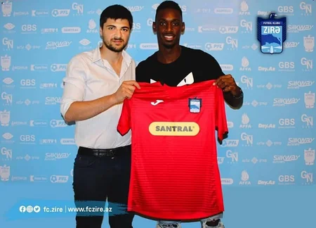 Zirə klubu fransalı futbolçularla müqavilə bağlayıb