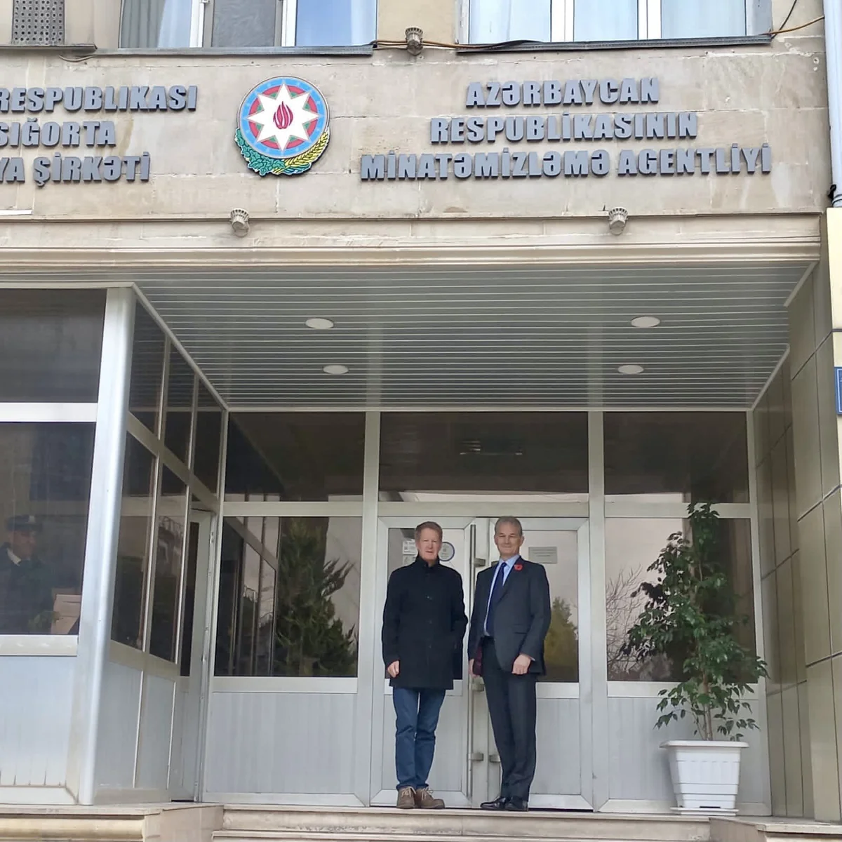 Britaniya Azərbaycana mina üzrə daha bir mütəxəssis göndərib