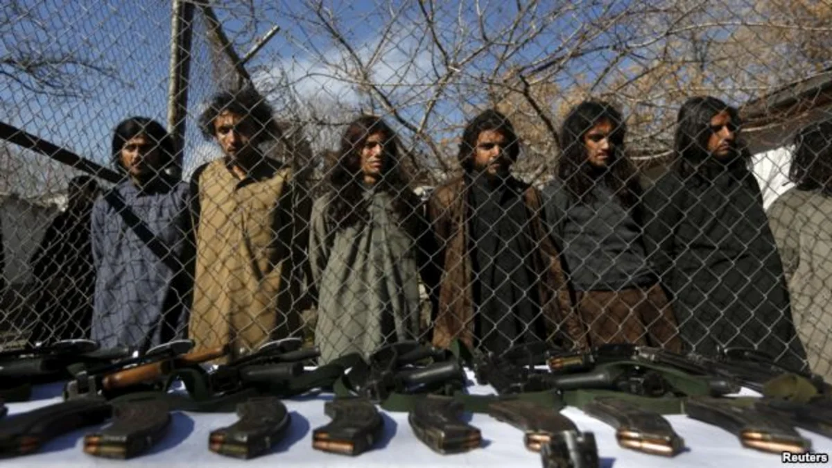 Əfqanıstanda İŞİD terrorçuları Taliban yaraqlılarının başını kəsib
