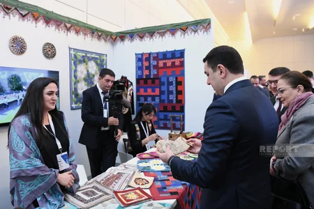 Bakıda mədəniyyət və yaradıcı sənayelər sərgisi açılıb