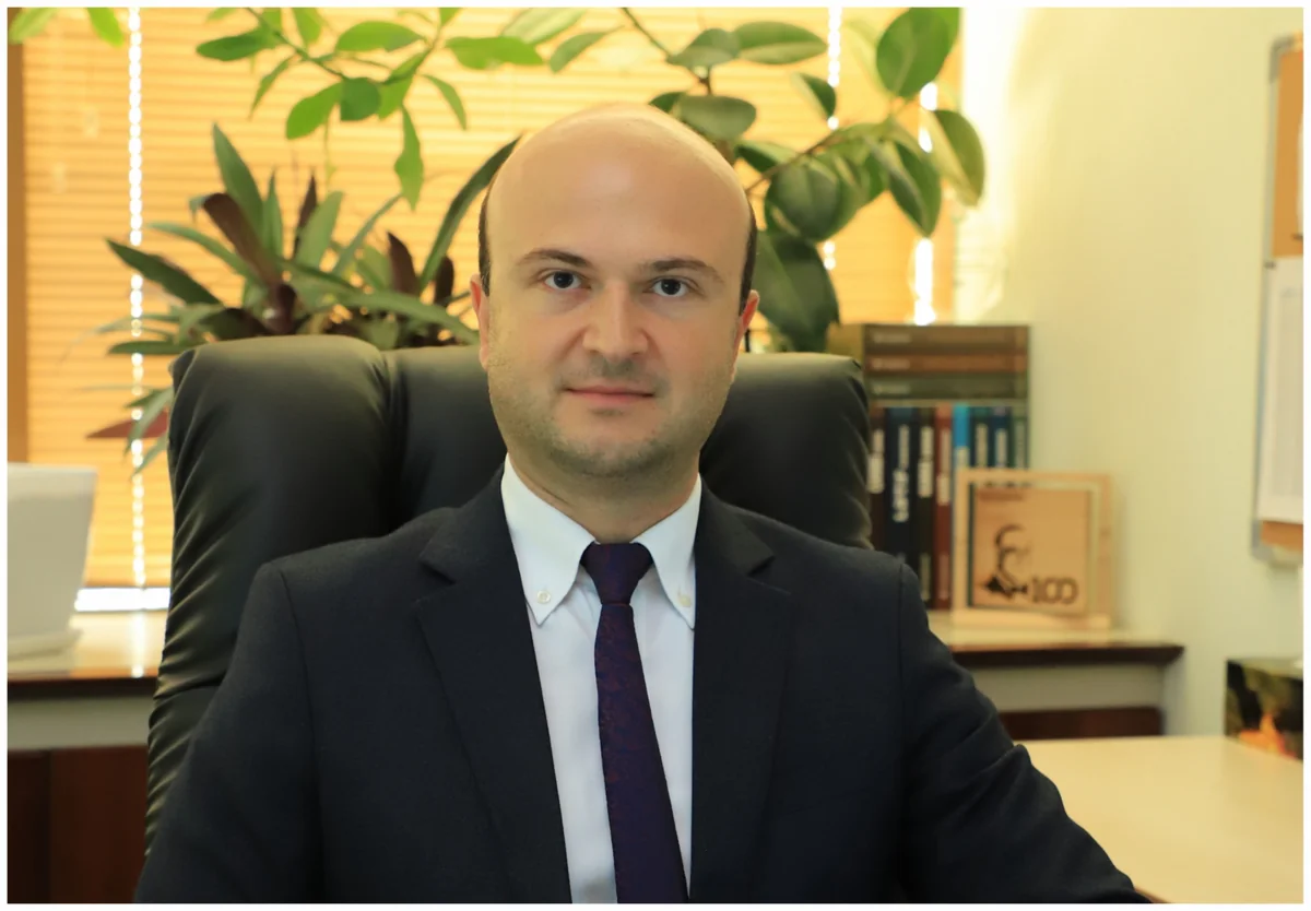 AMB: Dollar satışında məhdudiyyətlərin mövcudluğu ilə bağlı xəbərlər reallığı əks etdirmir - MÜSAHİBƏ