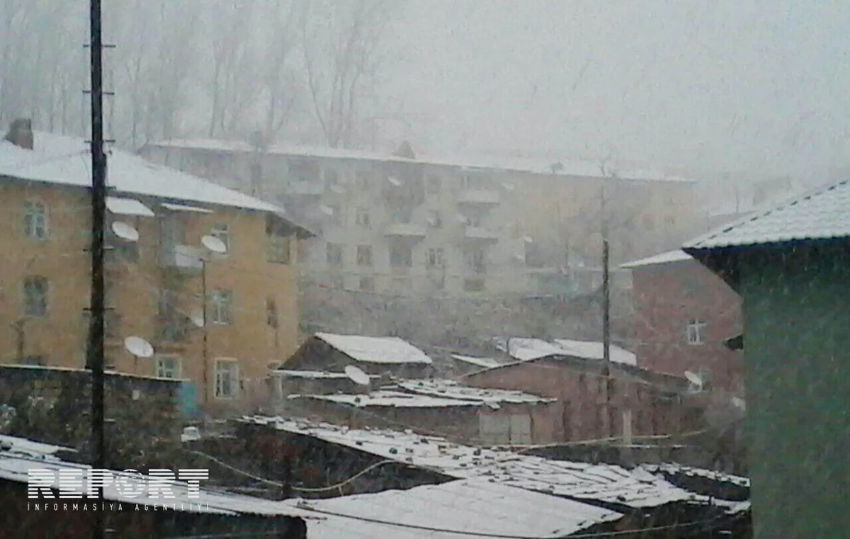 Azərbaycanın qərb rayonlarına qar yağıb - FOTO
