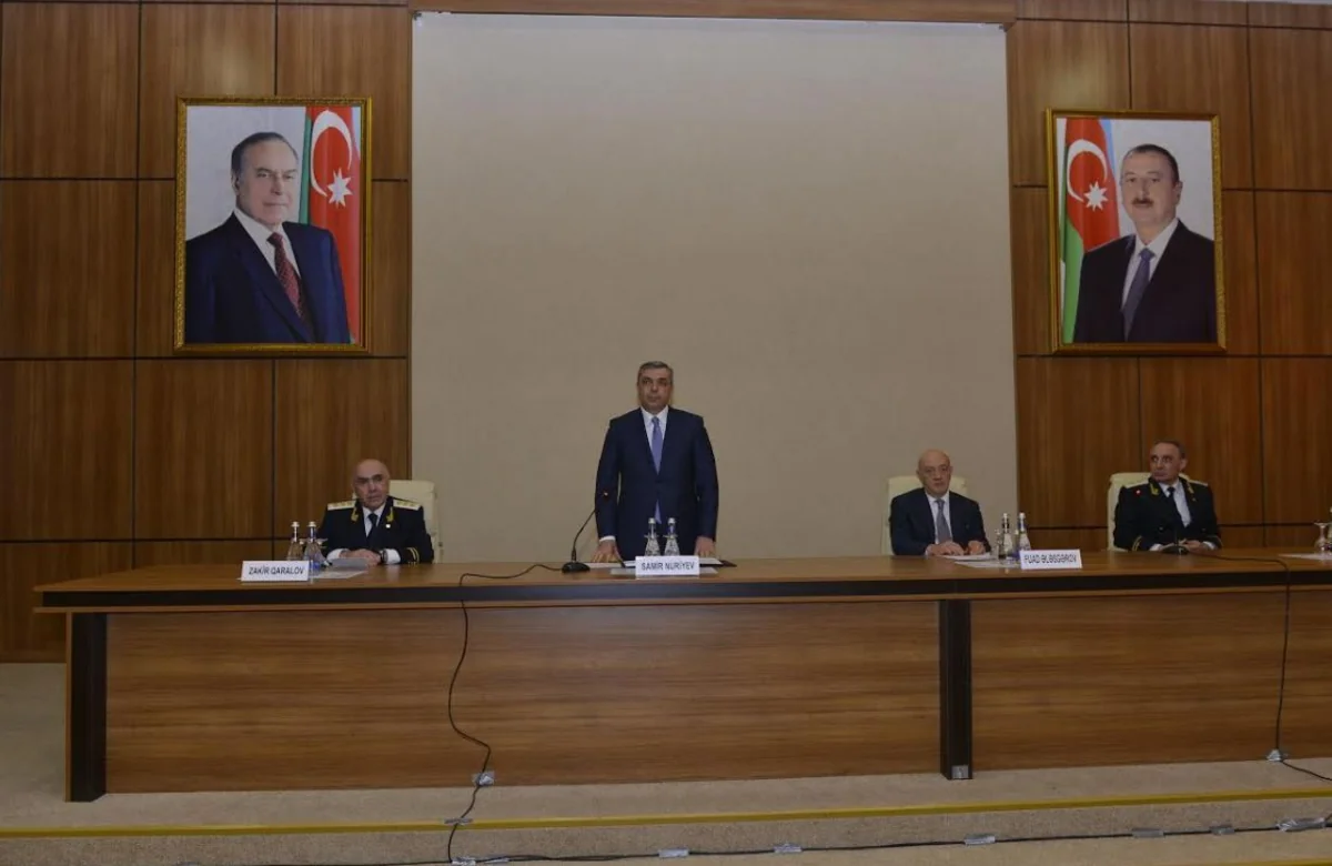 Baş prokuror Kamran Əliyev kollektivə təqdim edildi