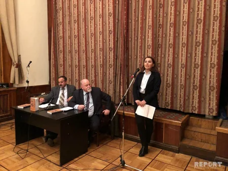 Moskvada Nəsiminin 650 illik yubileyi münasibətilə rus dilində çap edilmiş kitabın təqdimatı olub
