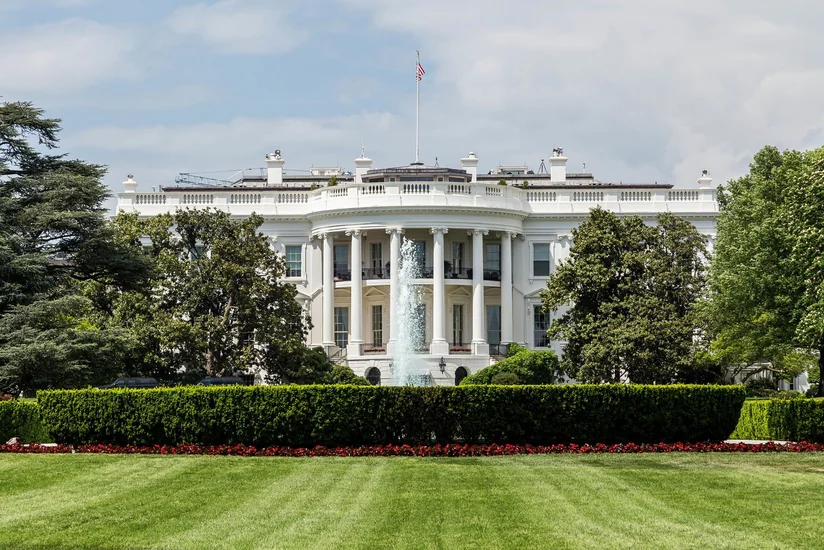 Чем закончится противостояние в президентской гонке в США? - СТАТЬЯ