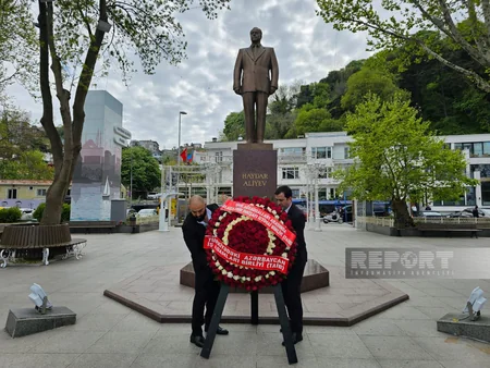 İstanbulda Heydər Əliyevin türk dünyasındakı roluna həsr olunan konfrans keçirilib 