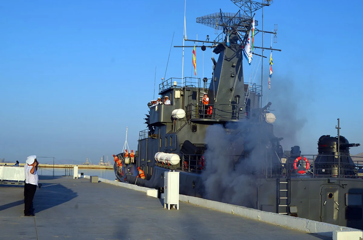 Корабли ВМС Азербайджана прибыли в Россию