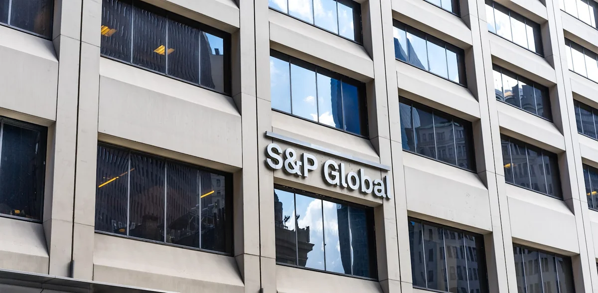 S&P Fransanın kredit reytinqini azaldıb