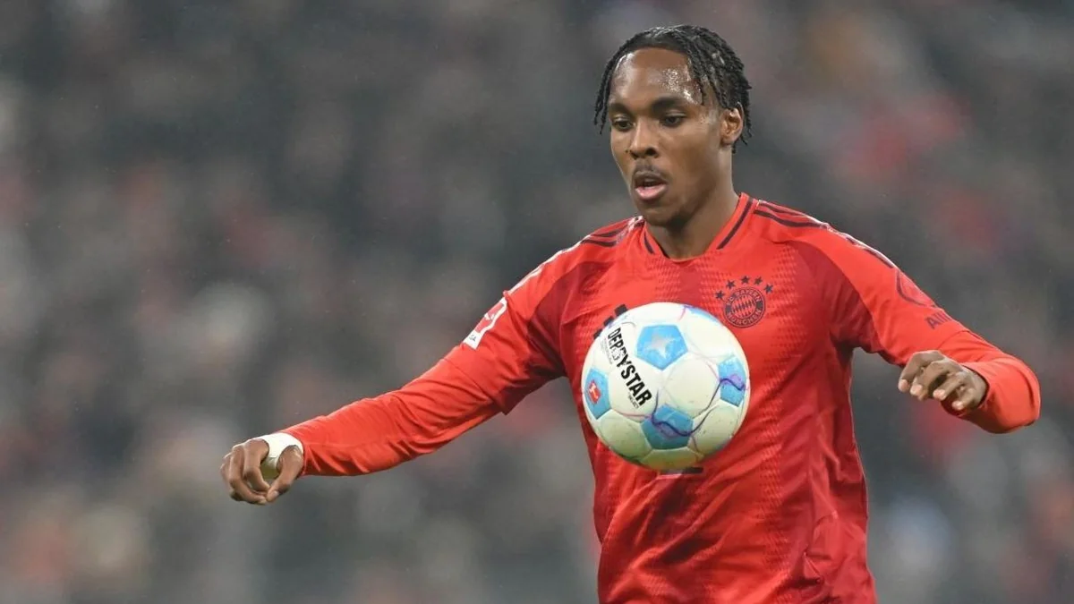 Тоттенхэм  выкупил нападающего Баварии