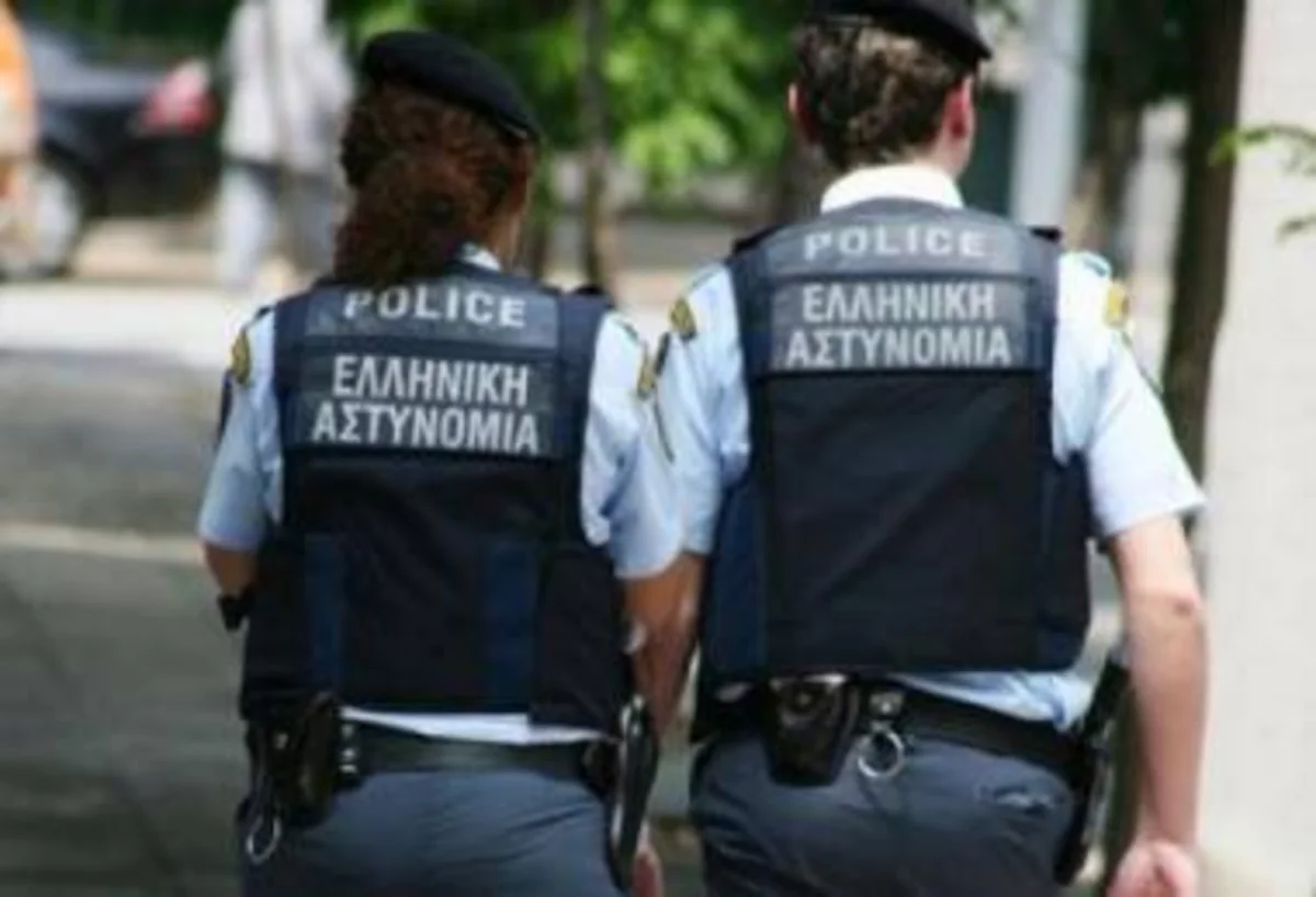 Yunanıstan polisi Makedoniya ilə sərhəddə qaçqınlara qarşı əməliyyat keçirir