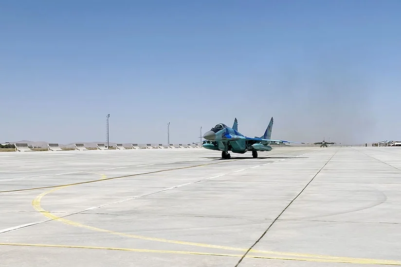 Azərbaycan və Türkiyə qırıcıları şərti düşmənin hədəflərinə zərbələr endirib