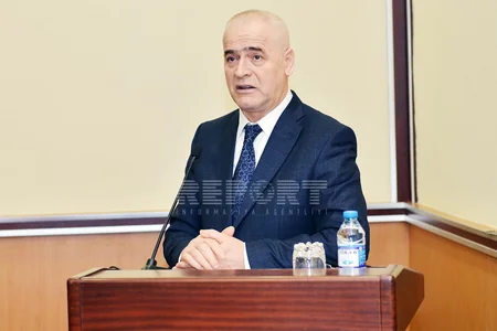 ​Rabitə və Yüksək Texnologiyalar Nazirliyində illik toplantı keçirilib