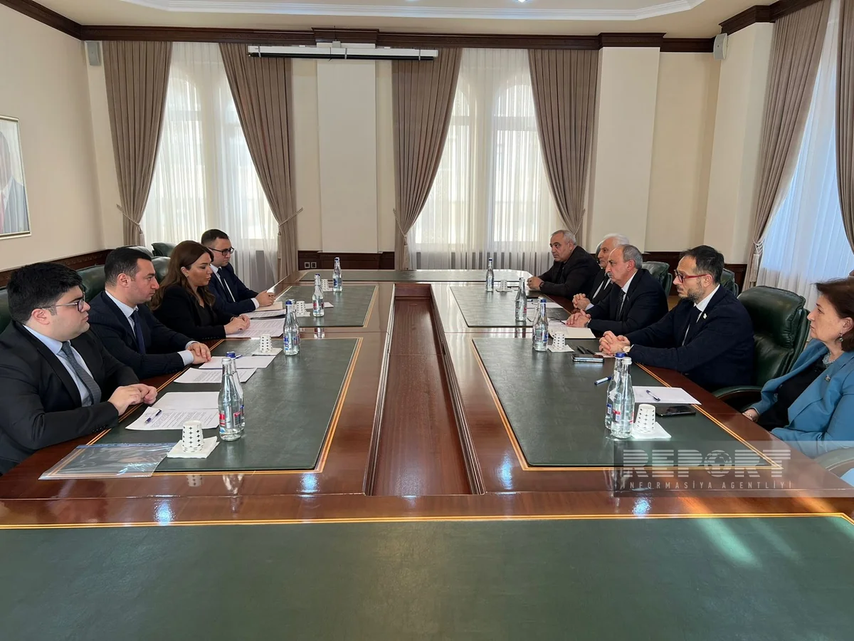 Qərbi Azərbaycan İcması və Dövlət Agentliyinin rəhbərliyi arasında görüş keçirilib