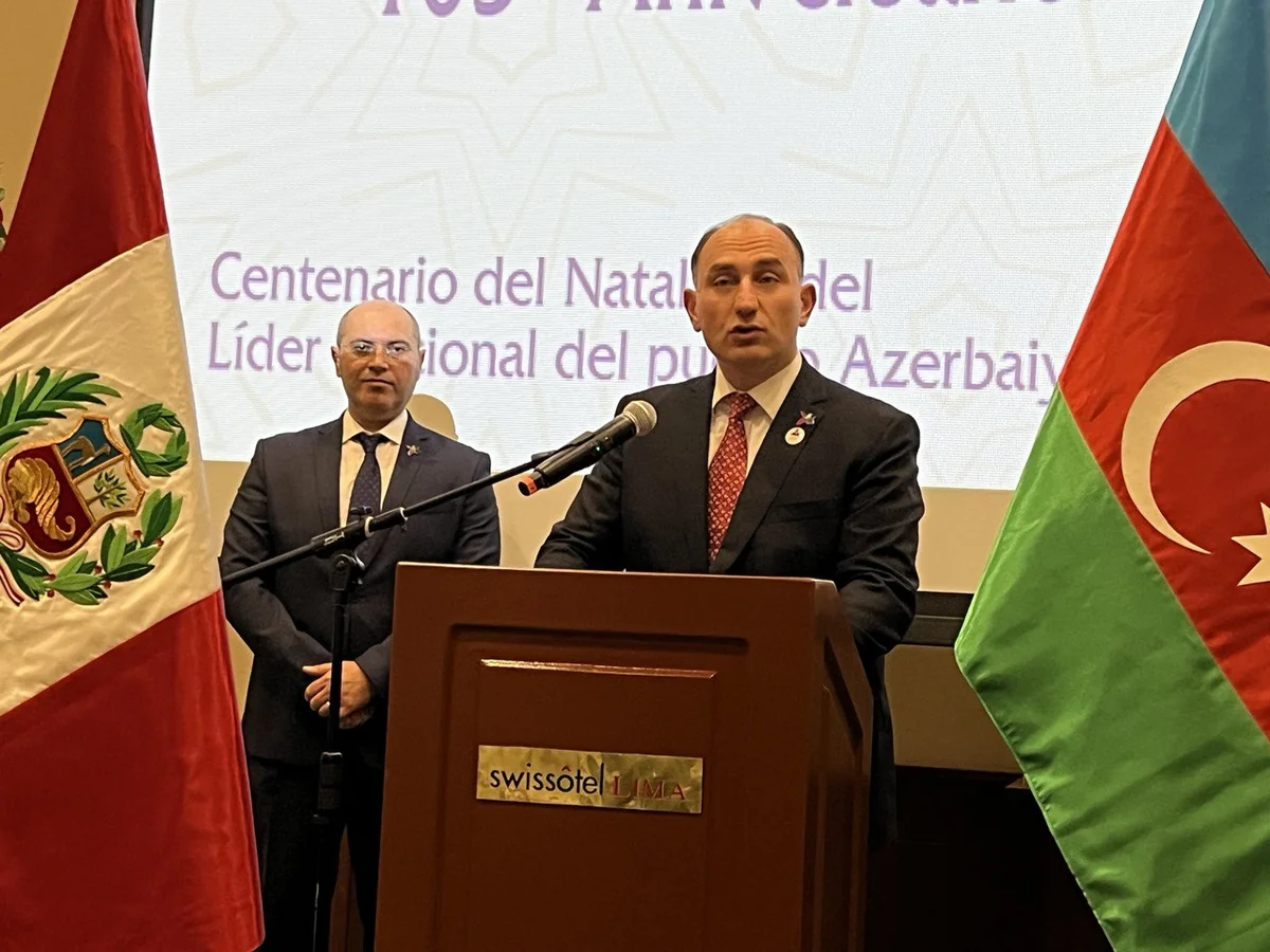 Peruda Ulu Öndərin 100 illiyi və Müstəqillik Günü təntənəli qeyd edilib