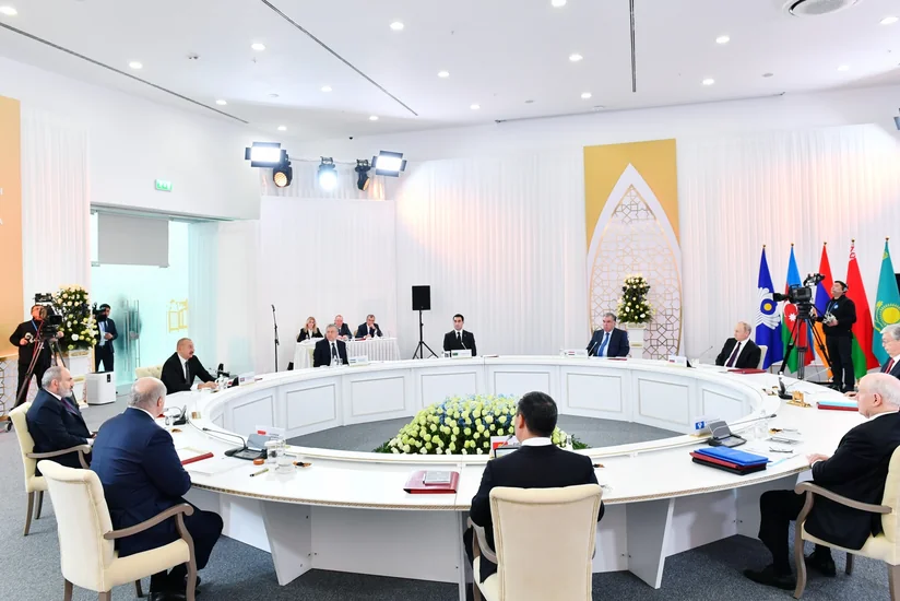Ilham Aliyev informs CIS leaders about Armenian provocations
