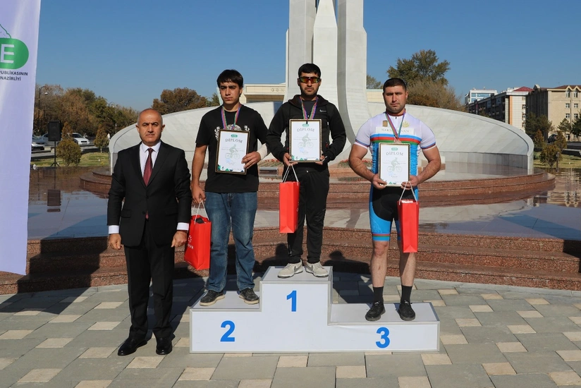 Naxçıvanda Zəfər Günü ilə bağlı veloyürüş keçirilib