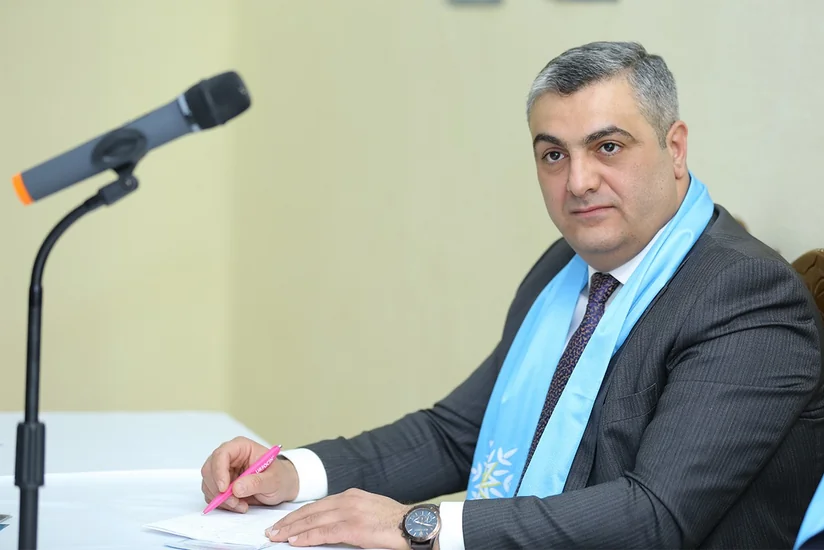 Deputatlığa namizəd Rauf Nağıyev seçicilərlə görüşüb