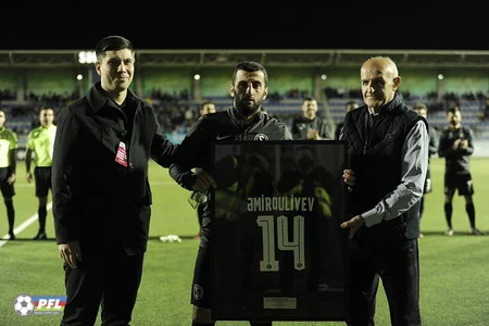 Azərbaycan Premyer Liqasının rekordçusu mükafatlandırılıb