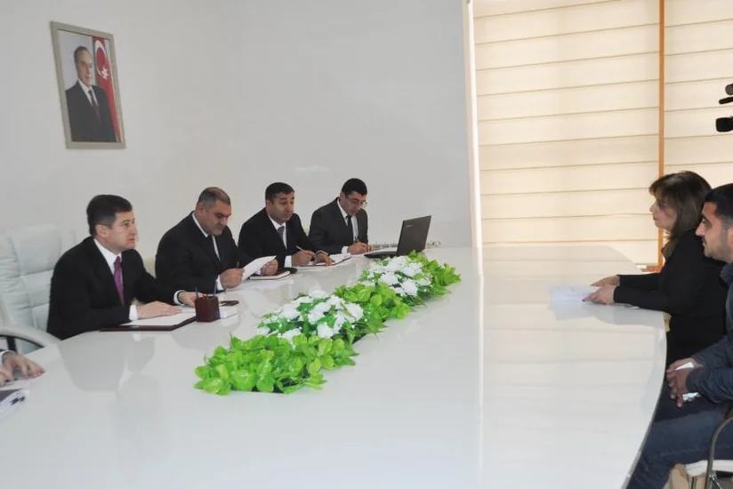 Əmlak Məsələləri Dövlət Komitəsin​in sədri Hacıqabulda vətəndaşları qəbul edib