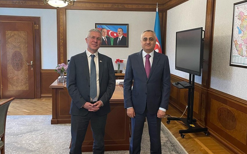 Britaniya səfiri Fuad Nəcəfli ilə Naxçıvanın enerji potensialını müzakirə edib